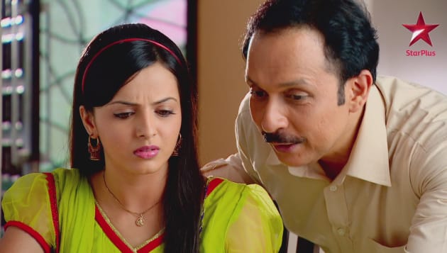 Iss Pyaar Ko Kya Naam Doon Full Episodes Free Iss Pyaar Ko Kya Naam Doon Ek Baar Phir S01E15 Astha bags the job Full
