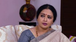 Jyothi S01E32 Shivani Rescues Jyothi Full Episode