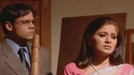 Kahin Kisi Roz S01E27 Ramola Puts Up an Act Full Episode