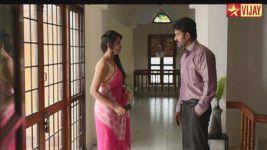 Kalyanam Mudhal Kadhal Varai S01E50 Priya pretends to be Mrs Arjun Full Episode