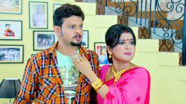 Ke Apon Ke Por S01E21 Sanjay's Heinous Act! Full Episode