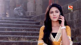 Khatmal-e-Ishq S01E25 Shankar Kidnaps Lovina Full Episode