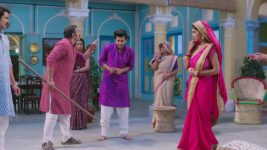 Krishna Chali London S01E25 Shukla Beats Radhey to Pulp Full Episode