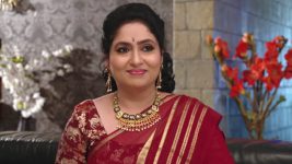 Krishnaveni S01E202 Anasuya Visits Indrani's House Full Episode