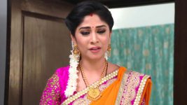 Krishnaveni S01E327 Sudha Faces Kalyan's Ire Full Episode