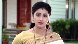 Krishnaveni S01E59 Swarna Has a Plan Full Episode
