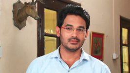 Kutumba Gauravam S01E15 Mahesh Thanks Divya Full Episode