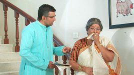 Kutumba Gauravam S01E24 Sarath Pacifies Vasundhara Full Episode