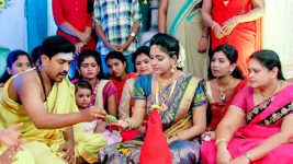 Kutumba Gauravam S01E48 Mahesh, Niveditha's Wedding Full Episode