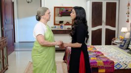 Lalit 205 (Star Pravah) S01E228 Sumitra Confronts Bhairavi Full Episode