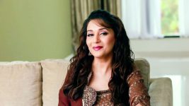 Maa Inti Mahalakshmi S01E38 Madhuri Supports Lakshmi Full Episode