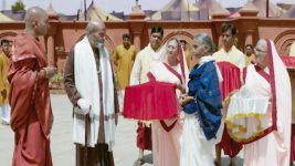 Maha Kumbh Maa Gold S01E57 Balanand Humiliates Dadi Full Episode