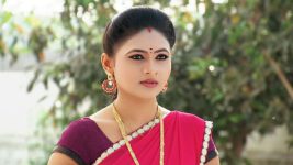 Malleswari S01E16 Durga Asks For Rana's Picture Full Episode
