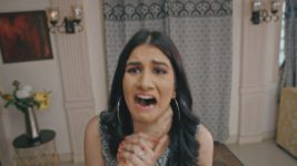 Mehndi Hai Rachne Waali (star plus) S01E241 Esha Is Petrified Full Episode