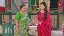 Mere Angne Mein S03E34 Riya apologises to Kaushalya Full Episode