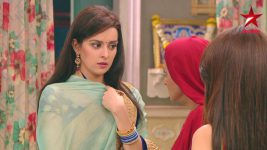 Mere Angne Mein S07E19 Riya Mortgages Her Necklace Full Episode