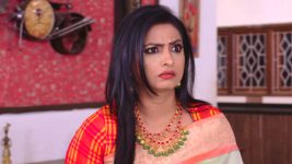 Mouna Raagam (Telugu) S01E624 Nandini in for a Shock Full Episode