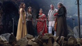 Naagin (Colors Bangla) S02E24 18th May 2017 Full Episode