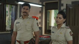 Nave Lakshya S01E76 An Auto Driver's Theft Full Episode