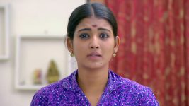 Neelakuyil S01E112 Chittu Begs Jai Surya Full Episode