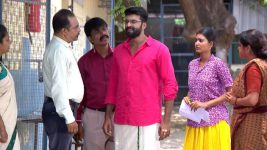 Neelakuyil S01E144 Jai Surya Supports Chittu Full Episode