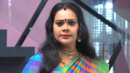 Neelakuyil S01E22 Radhamani's Harsh Words Full Episode