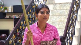 Neelakuyil S01E23 Chittu Ousts Sarath Chandran Full Episode