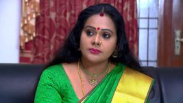 Neelakuyil S01E24 Radhamani's New Plan Full Episode