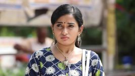 Nenjam Marapathillai S01E278 Madhavi Leaves the House Full Episode
