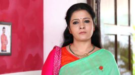 Nenjam Marapathillai S01E304 Priya's Ultimatum Full Episode