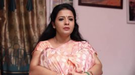 Nenjam Marapathillai S01E320 Priya Is Heartbroken Full Episode
