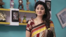 Nenjam Marapathillai S01E341 Saranya Falls Sick Full Episode