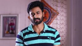 Ninaika Therintha Manamae S01E81 Aravind Helps Karthika Full Episode