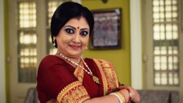 Ogo Nirupoma S01E288 Mohini Targets Pia Full Episode