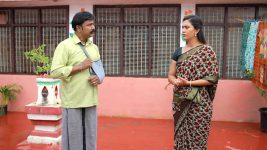 Paavam Ganesan S01E431 Rangarajan Warns Guna Full Episode