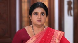 Paavam Ganesan S01E47 Sornam in a Tight Spot Full Episode
