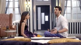 Papa By Chance S01E78 Yuvaan Saves Sucharita Full Episode