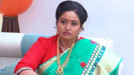 Pavitra Bandham S01E101 Madhumati Succeeds in her Plan Full Episode
