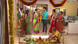 Pavitra Bandham S01E122 Vikram to Marry Vidya Full Episode