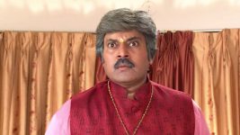 Pavitra Bandham S01E127 Krishnamurthy in a Tough Spot Full Episode