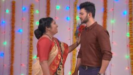 Pavitra Bandham S01E58 Vikram Meets Ganga's Mother Full Episode