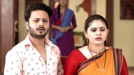 Phulala Sugandha Maticha S01E38 Sonali, Vikram in Deep Trouble! Full Episode