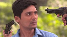 Phulala Sugandha Maticha S01E670 Rajkumar Gun-Points Shubham Full Episode