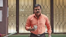 Ponmagal Vanthaal S01E02 Selvam Loses His Job Full Episode