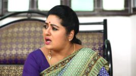 Ponmagal Vanthaal S01E473 Rajeshwari Falls Sick Full Episode