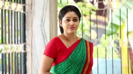 Ponmagal Vanthaal S01E510 Rohini Pleads with Priya Full Episode