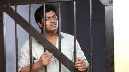Ponmagal Vanthaal S01E543 Gautham Gets Arrested Full Episode