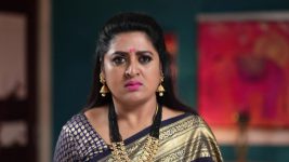 Ponmagal Vanthaal S01E69 A New Problem for Rajeshwari Full Episode