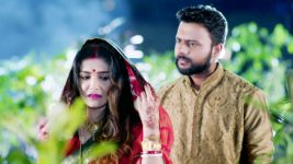 Premer Kahini S04E34 Raj Stands By Piya Full Episode