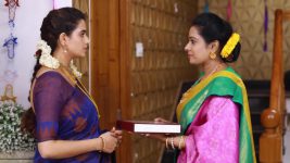 Raja Paarvai (vijay) S01E189 Mahalakshmi's Sweet Gesture Full Episode